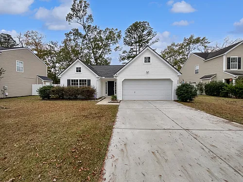 9008 Fieldstone Trce Photo 1
