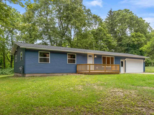 6800 Traverse Ave, Benzonia, MI 49616