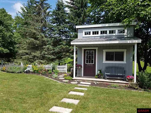 4th image of 725 W Traverse Rd