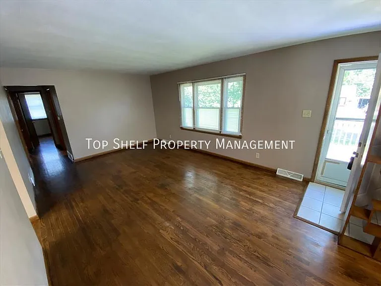2752 Holcomb Ave — Photo 17