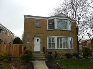 1530 Madison St #2, Evanston, IL 60202