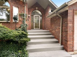 3514 Bruce Ave, Windsor, ON N9E4R9