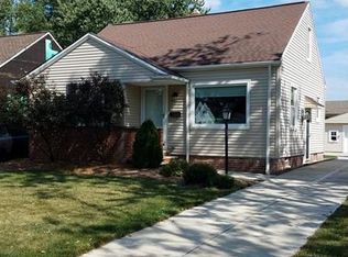 6881 Commonwealth Blvd, Parma Heights, OH