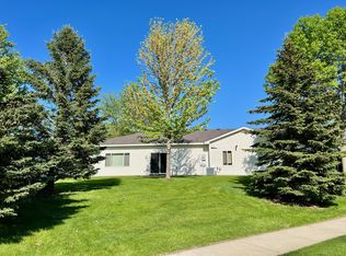 1410 Constitutional Dr, Northfield, MN 55057