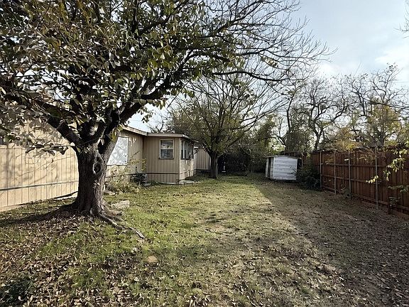 2nd image of 7443 Anderlan Rd