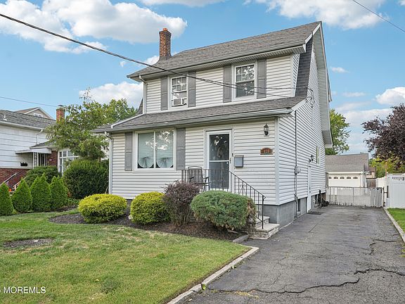 2nd image of 120 Grant Avenue