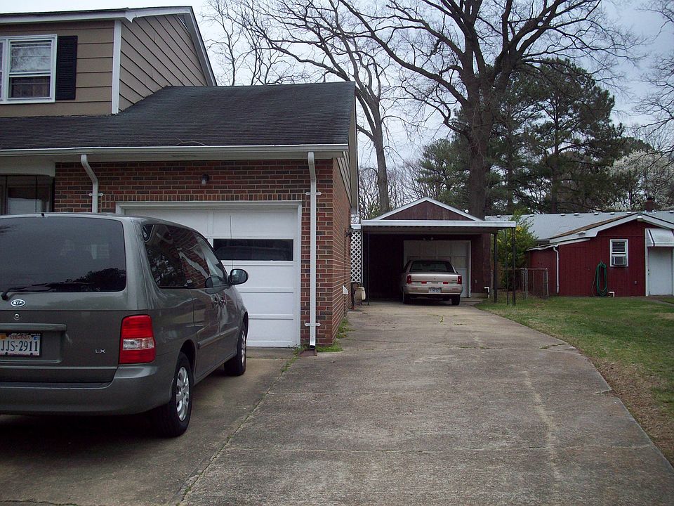 2nd image of 10 Kennedy Dr