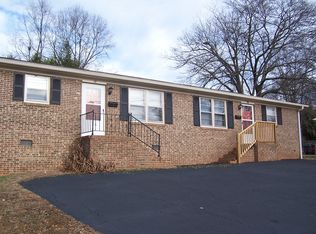 36 Bishop St, Inman, SC 29349