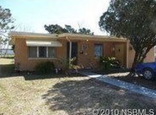 921 Lake Ave, Edgewater, FL 32132