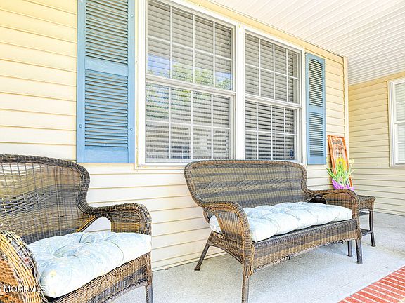 3rd image of 37 Cherrywood Circle #137