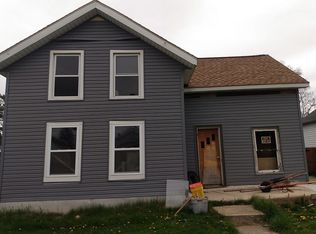 703 Mansion St, Mauston, WI 53948