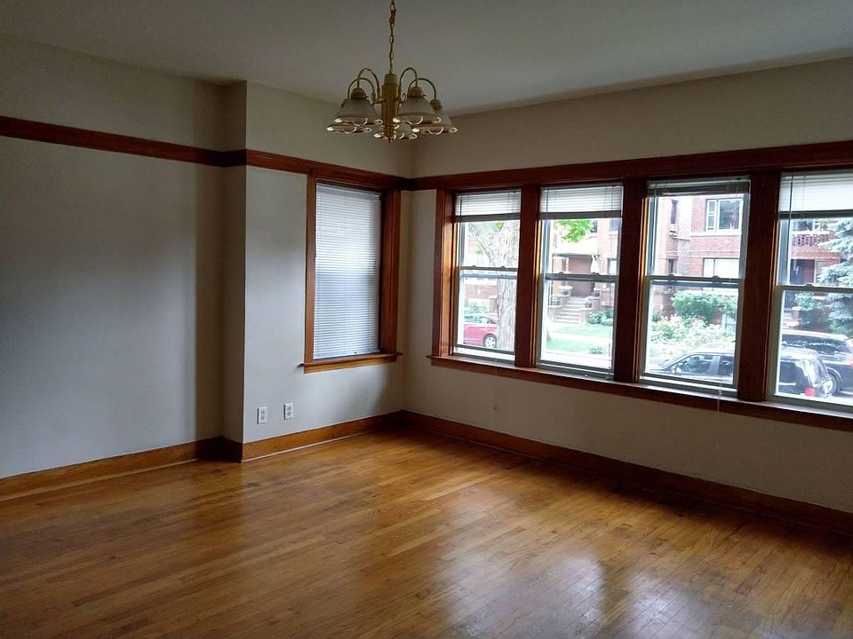1st image of 3039 W Waveland Ave #2