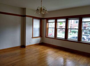 3039 W Waveland Ave #2, Chicago, IL 60618