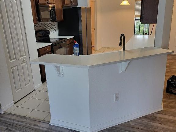 4th image of 2636 Vineyard Cir