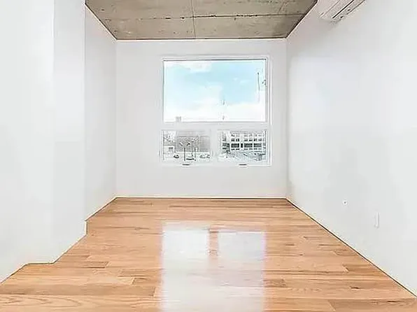 236 Stagg Street 2C image 3 of 10