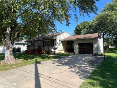 805 W Tyler Ave, Fairfield, IA, 52556