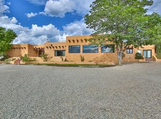1520 Weimer Rd, Taos, NM 87571