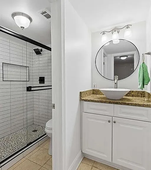 6980 Roswell Rd #C13 — Photo 28