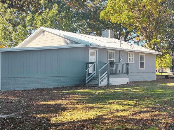 492 County Road 1947, Yantis, TX 75497