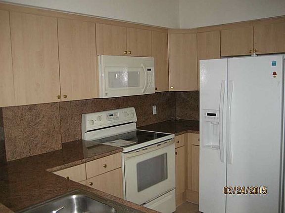 4th image of 9340 Fontainebleau Blvd APT 401