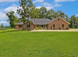 10656 Short Rd, Bentonville, AR 72712