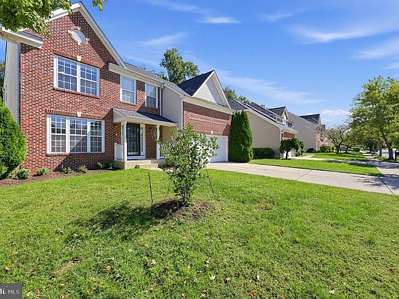 3rd image of 3252 Gossett Ct