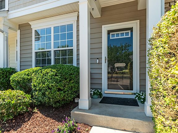 2nd image of 3565 Sugar Tree Pl