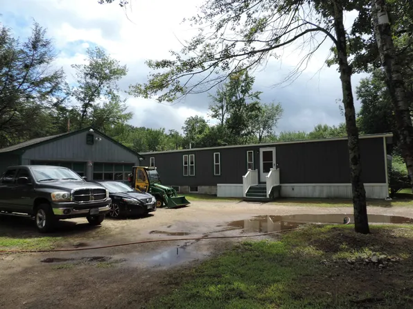 10 Allen Street, Sandown, NH 03873