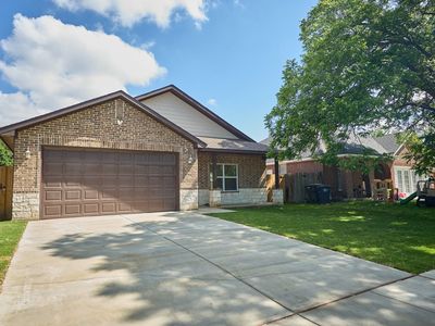 1224 W Bewick St, Fort Worth, TX, 76110