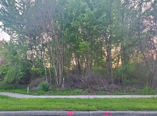 14290 Reeck Rd, Southgate, MI 48195
