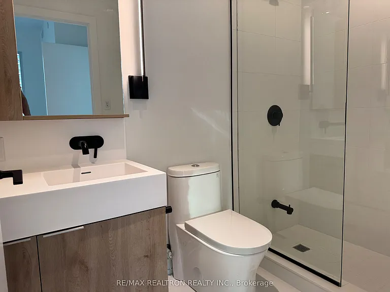 127 Broadway Ave #1402 — Photo 6