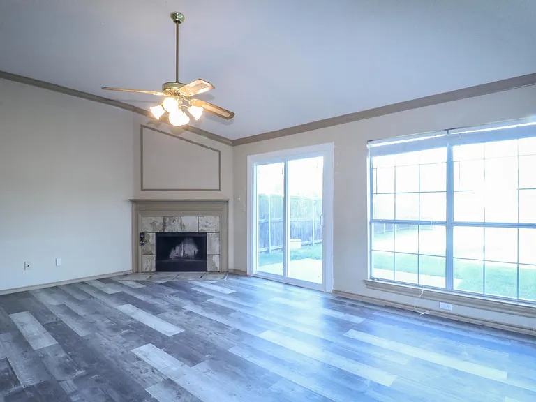 2108 Riverplace Dr — Photo 5