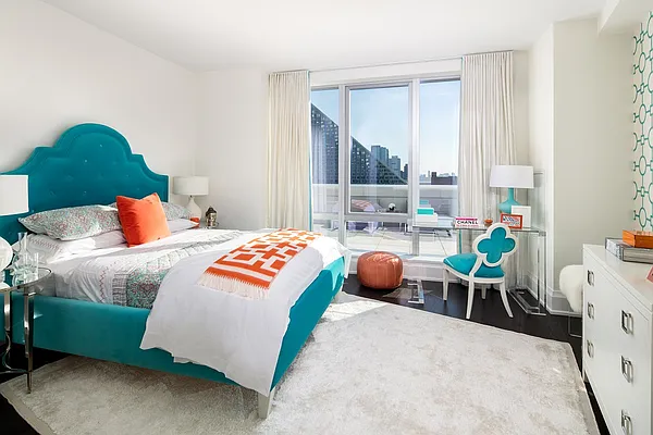 Sold by Extell Development Company (Legacy) | media 12