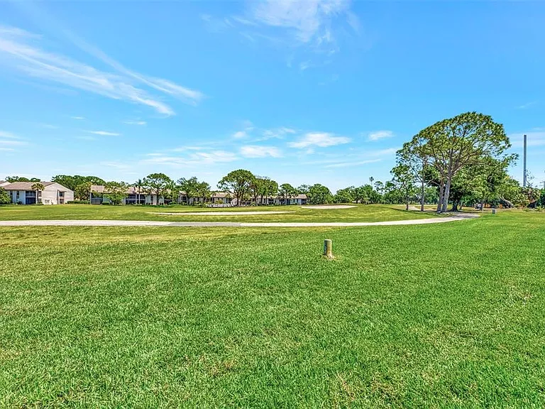 3141 Heatherwood Ln — Photo 47