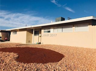 1320 Silver Lake Dr, Las Vegas, NV 89108