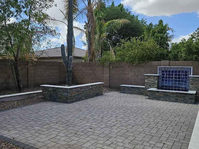 419 W Balsam Dr — Photo 28