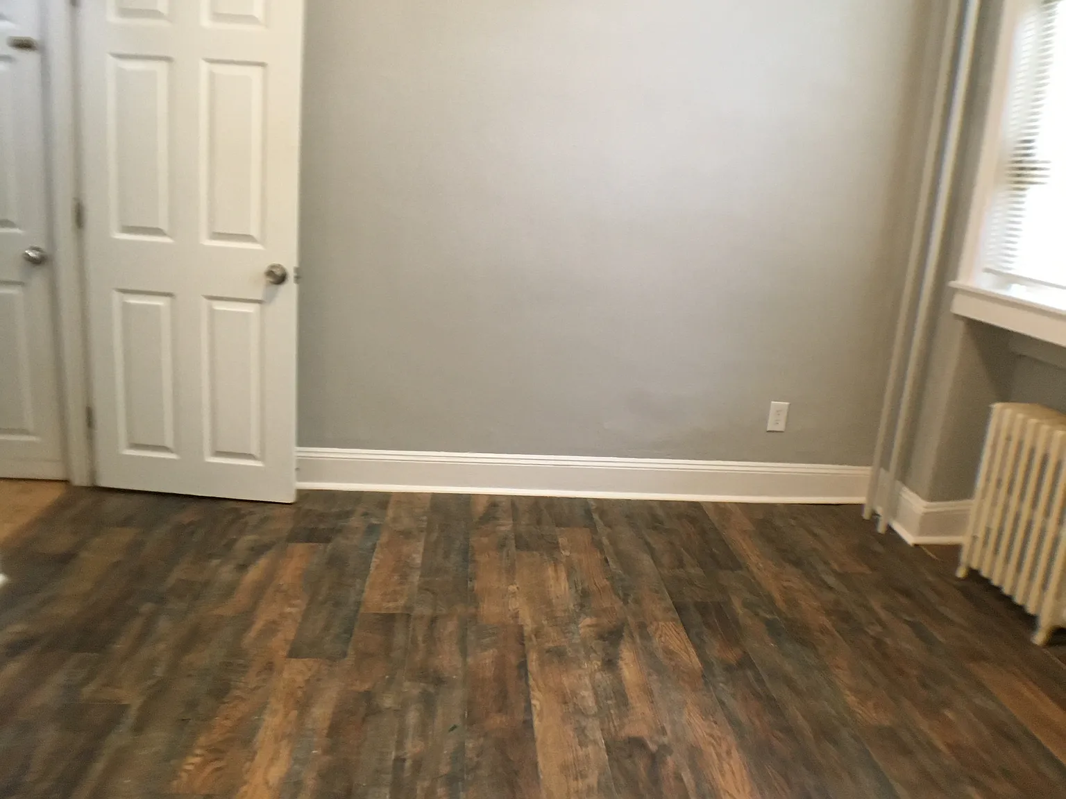 1 bed, 400 sqft, $1,100 — Photo 4