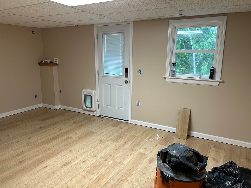 2nd image of 6699 Kellogg Dr #B