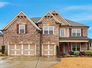 1902 Innsfail Dr, Snellville, GA 30078