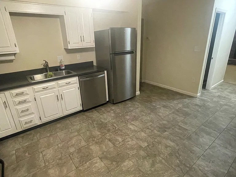 4105 Oxmoor Rd — Photo 6