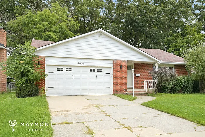 3 bed, 2.5 bath, 1748 sqft, $1,895 — Photo 1
