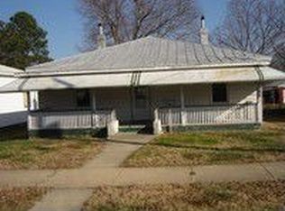 325 Grigg St, Petersburg, VA 23803