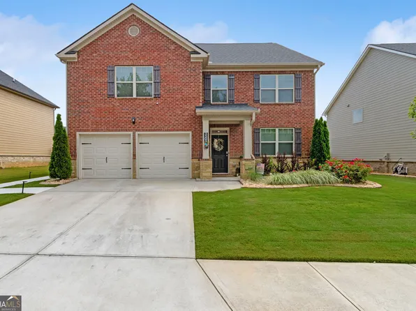 3303 Hawthorn Farm Blvd, Loganville, GA 30052