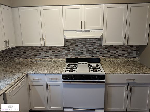 4th image of 5851 Ryewyck Dr APT 3