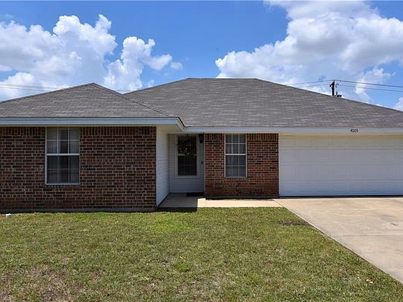 3rd image of 4005 Roundrock Dr