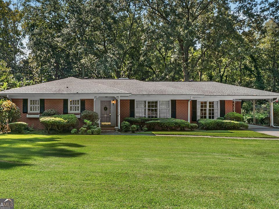 1st image of 22 Winfield Dr
