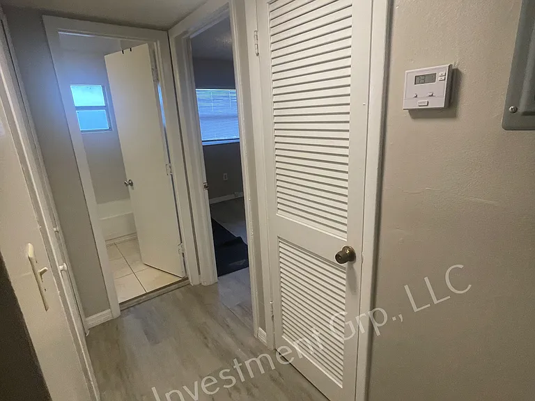 609 S Central Ave #203 — Photo 6