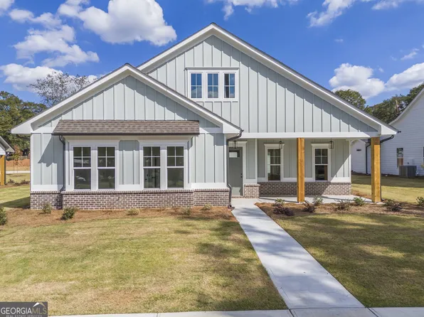 34 Cotton View Ln, Lavonia, GA 30553