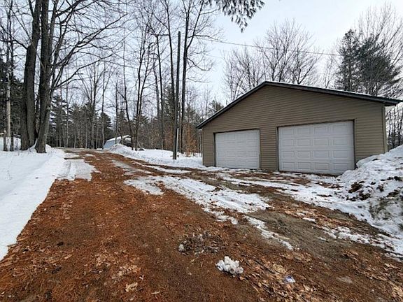 5th image of 458 West Rd