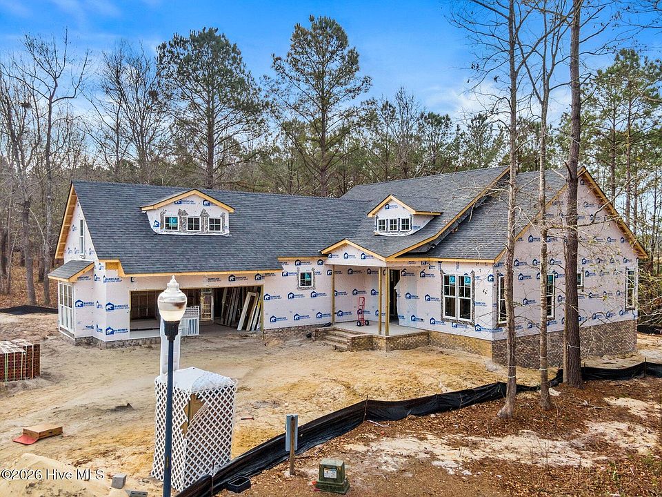 1st image of 726 Cedarhurst Drive SE